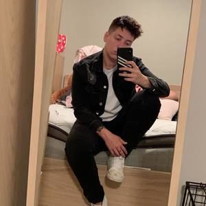 Meet your Posher, Gi